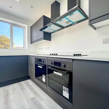 Feriehus 6 Bed 3 Bath Luxury Spacious New House *